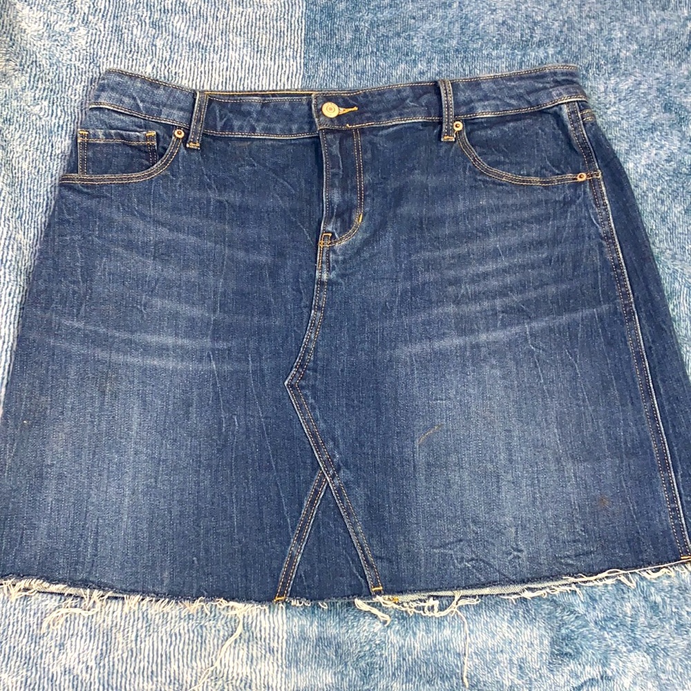 Old Navy denim mini skirt